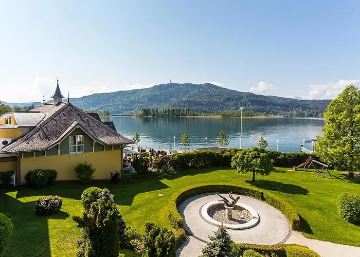 Hotel Werzer Strandcasino 4*